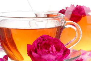 rose tea